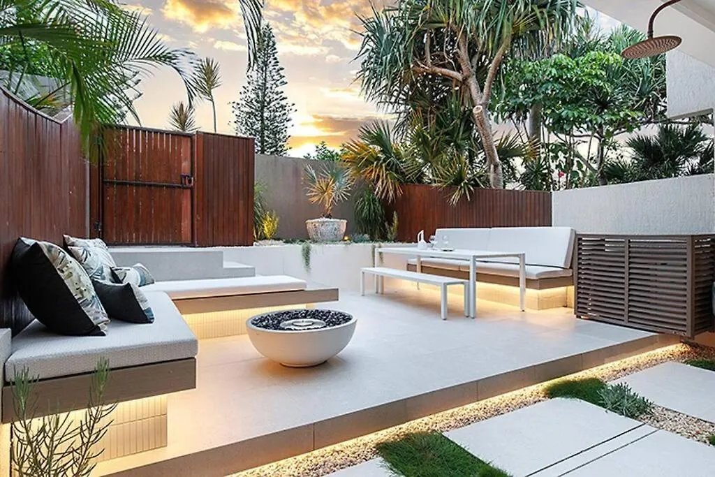 'Sunrise Luxury Beach Retreat, Easy Walk To Beach Sunrise Beach Apartment